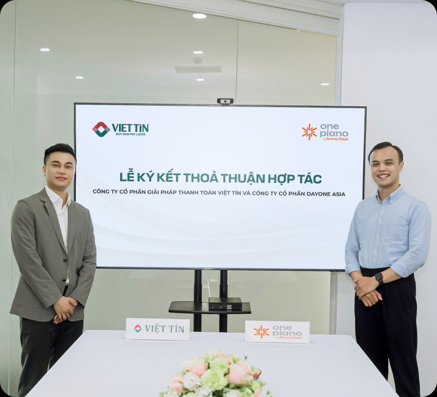 Việt Tín x Sunny Days